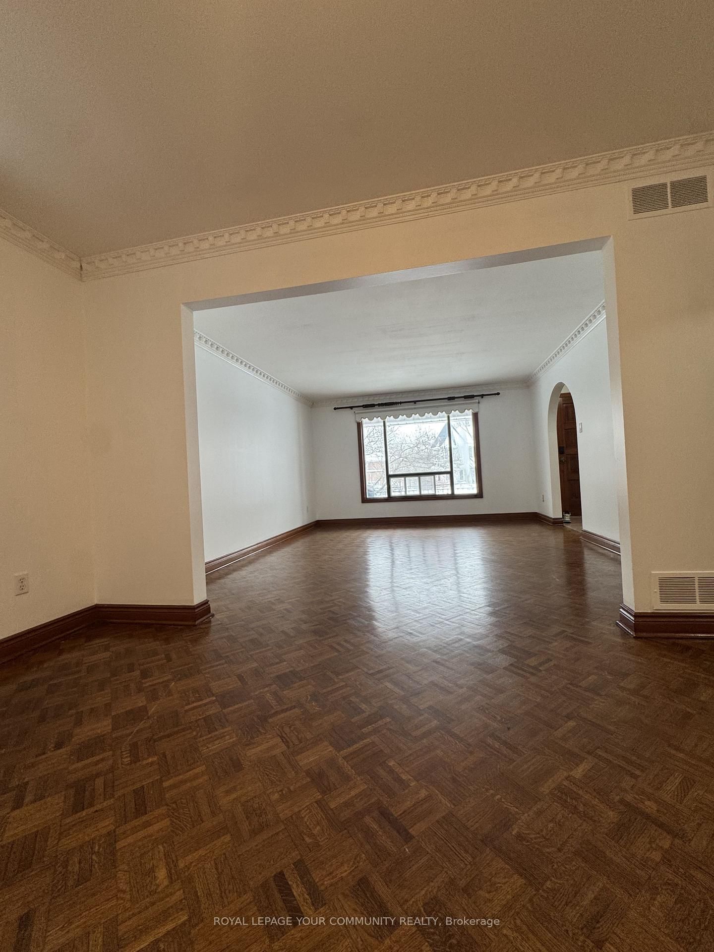 Detached House leased at Upper-12 Hartman Avenue, Vaughan, Islington Woods, L4L 1R6 - MLS: N11987715