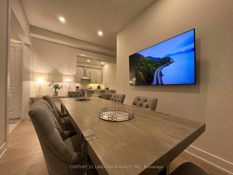 88 Harvey Bunker Cres, Markham, L6C 2A5 | Image 3