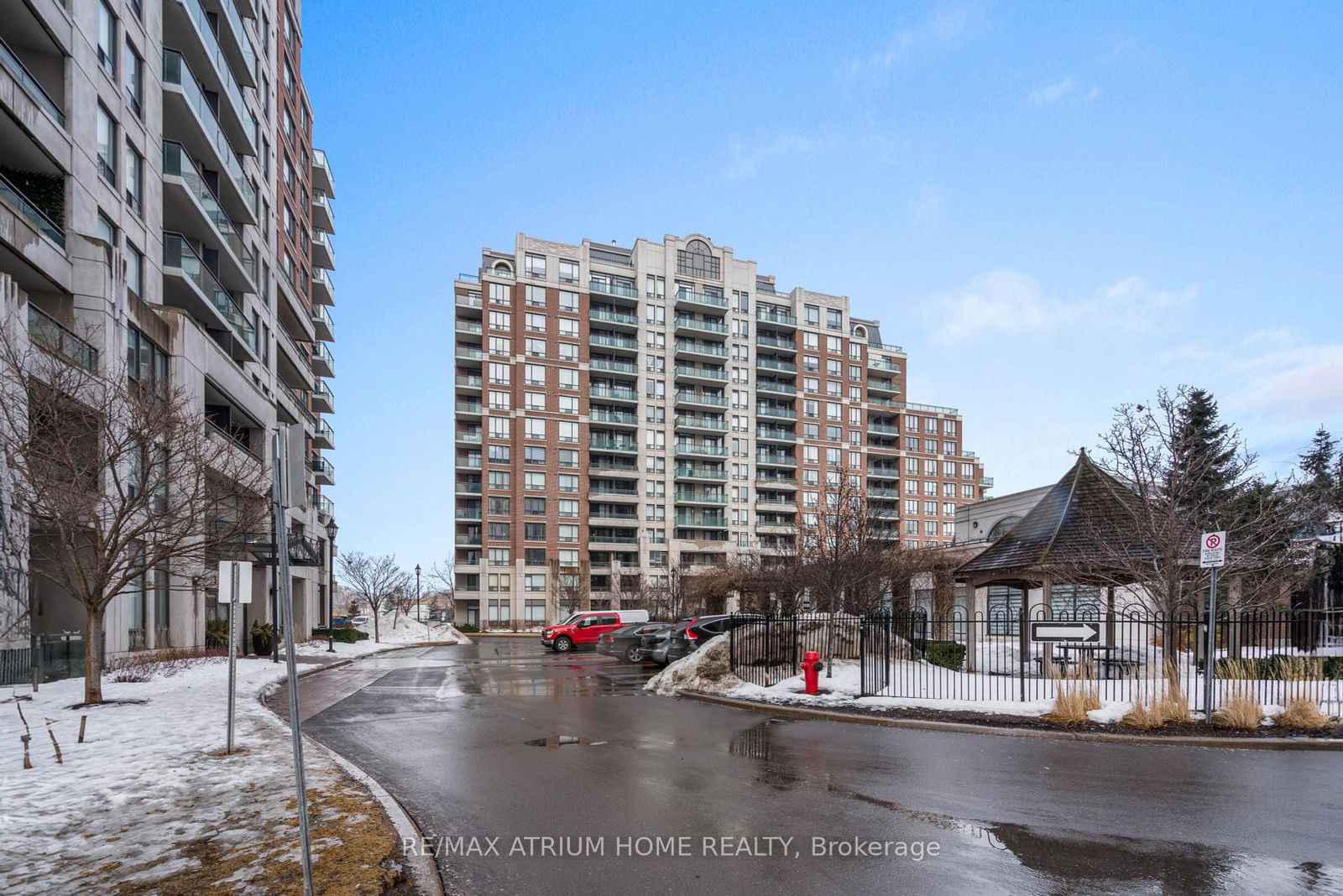 Condo for sale at #613-350 Red Maple Road, Richmond Hill, Langstaff, L4C 0T5 - MLS: N11989307