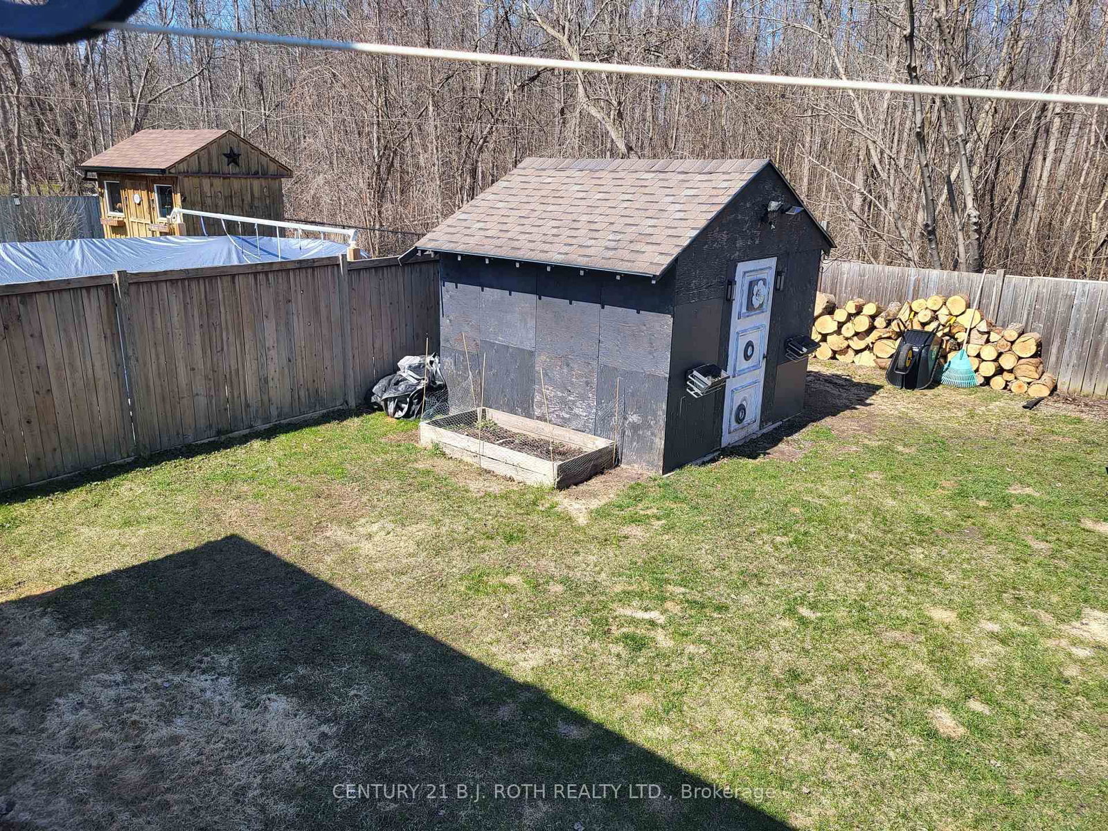 Detached House sold at 1091 Arnold Street, Innisfil, Ontario, L0L 1W0 - Rural Innisfil - MLS: N11990944