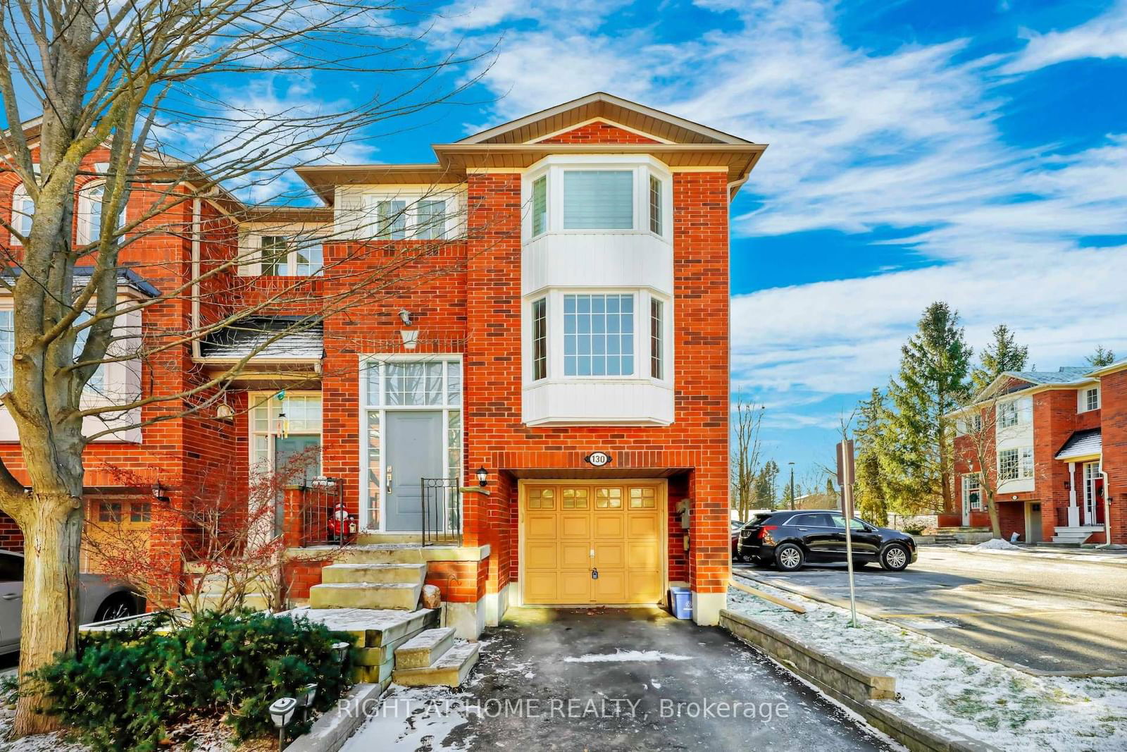 Townhouse for sale at 40-130 Mosaics Avenue, Aurora, Aurora Highlands, L4G 7L5 - MLS: N11991123