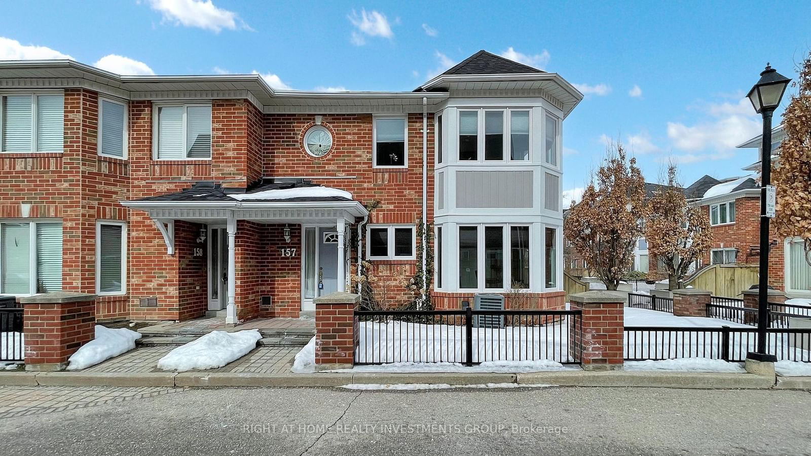 Townhouse for sale at 157-18 Clark Avenue, Vaughan, Crestwood-Springfarm-Yorkhill, L4J 8H1 - MLS: N11991136