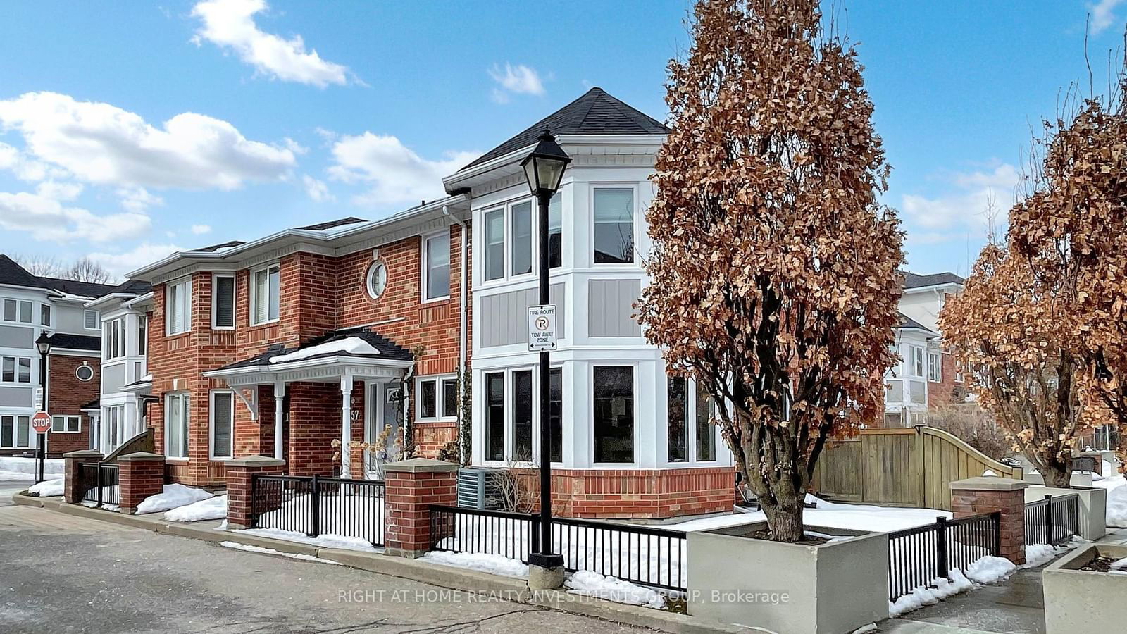 Townhouse for sale at 157-18 Clark Avenue, Vaughan, Crestwood-Springfarm-Yorkhill, L4J 8H1 - MLS: N11991136