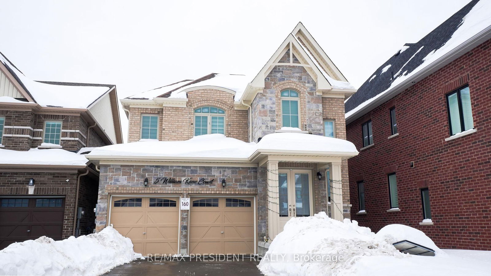 Detached House for sale at 5 William Kane Court, East Gwillimbury, Sharon, L9N 0R1 - MLS: N11991302