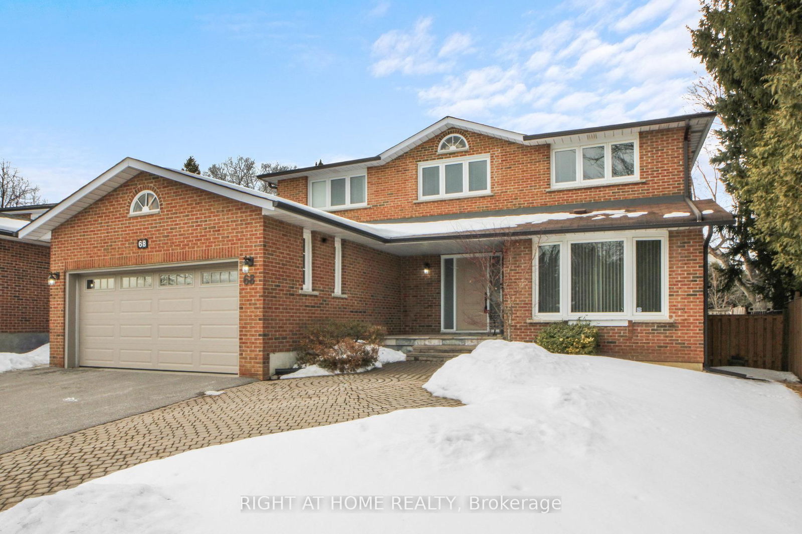 Detached House sold at 68 Willowbrook Road, Markham, Aileen-Willowbrook, L3T 5K8 - MLS: N11991330