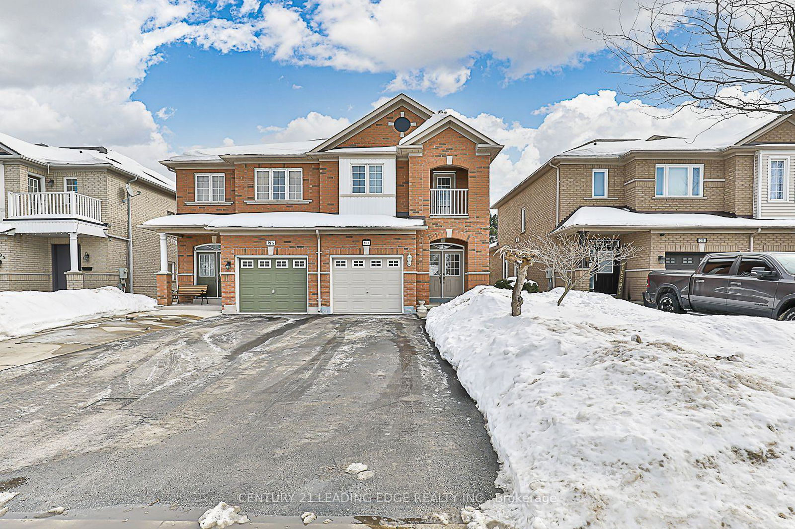 Semi-Detached House for sale at 201 TERRA Road, Vaughan, East Woodbridge, L4L 3J4 - MLS: N11991448