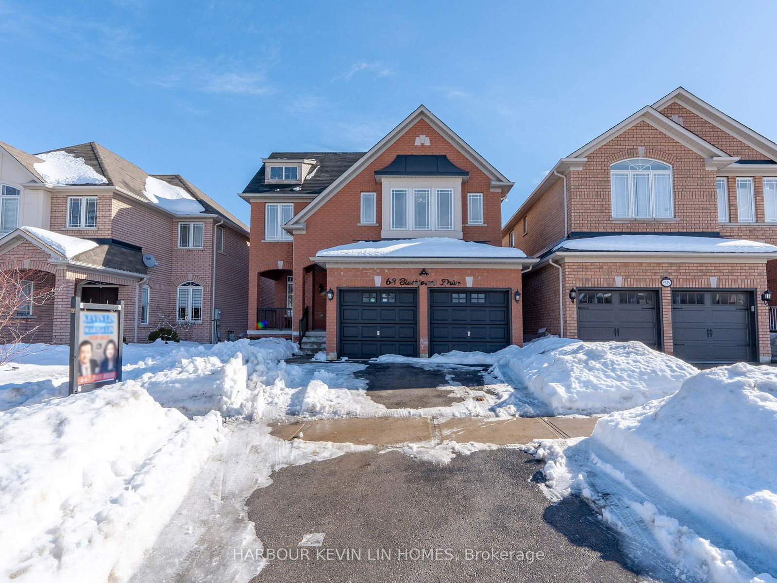 Detached House for sale at 63 Blackforest Drive, Richmond Hill, Oak Ridges, L4E 4R5 - MLS: N11991670