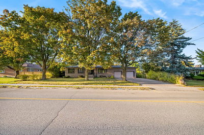 28 kirk Dr, Markham - Thornhill image-0-2