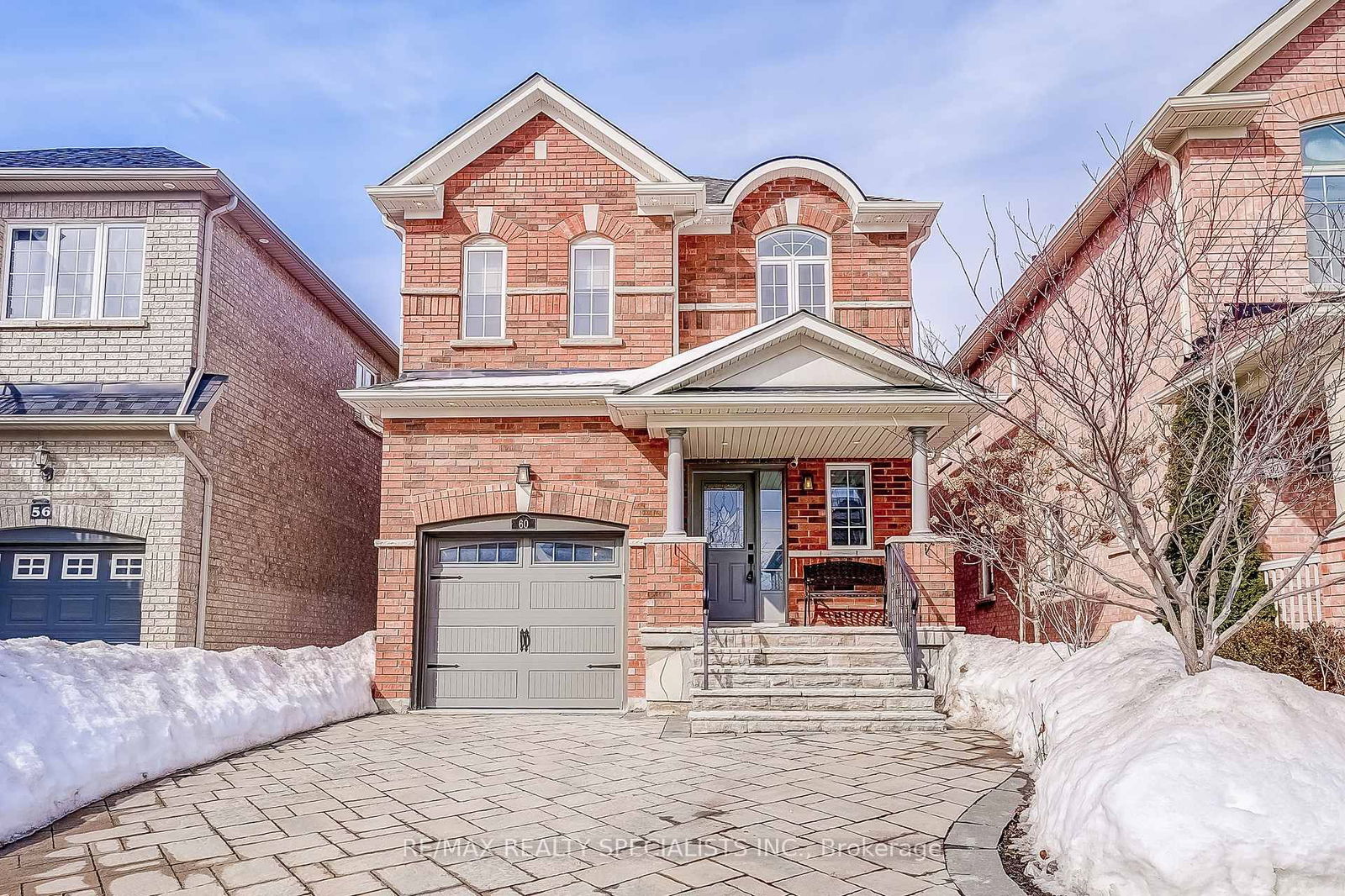 Detached House sold at 60 Canyon Gate Crescent, Vaughan, Rural Vaughan, L6A 0C2 - MLS: N11991892