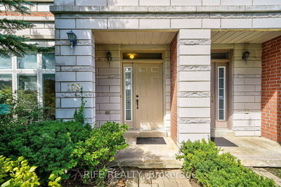 178 Town Centre Blvd, Markham - Unionville image-0-2