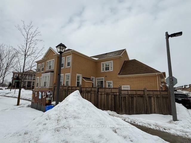 Detached House for sale at 1 Annibale Drive, Markham, Cathedraltown, L3R 0B8 - MLS: N11992362