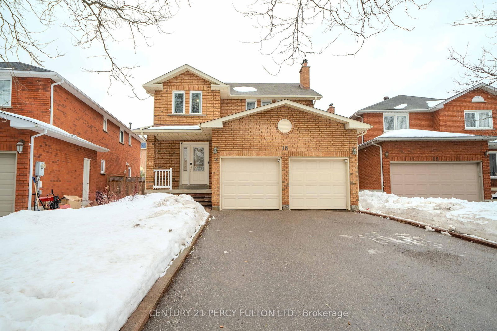 Detached House for sale at 16 Muster Court, Markham, Buttonville, L3R 9G4 - MLS: N11993203