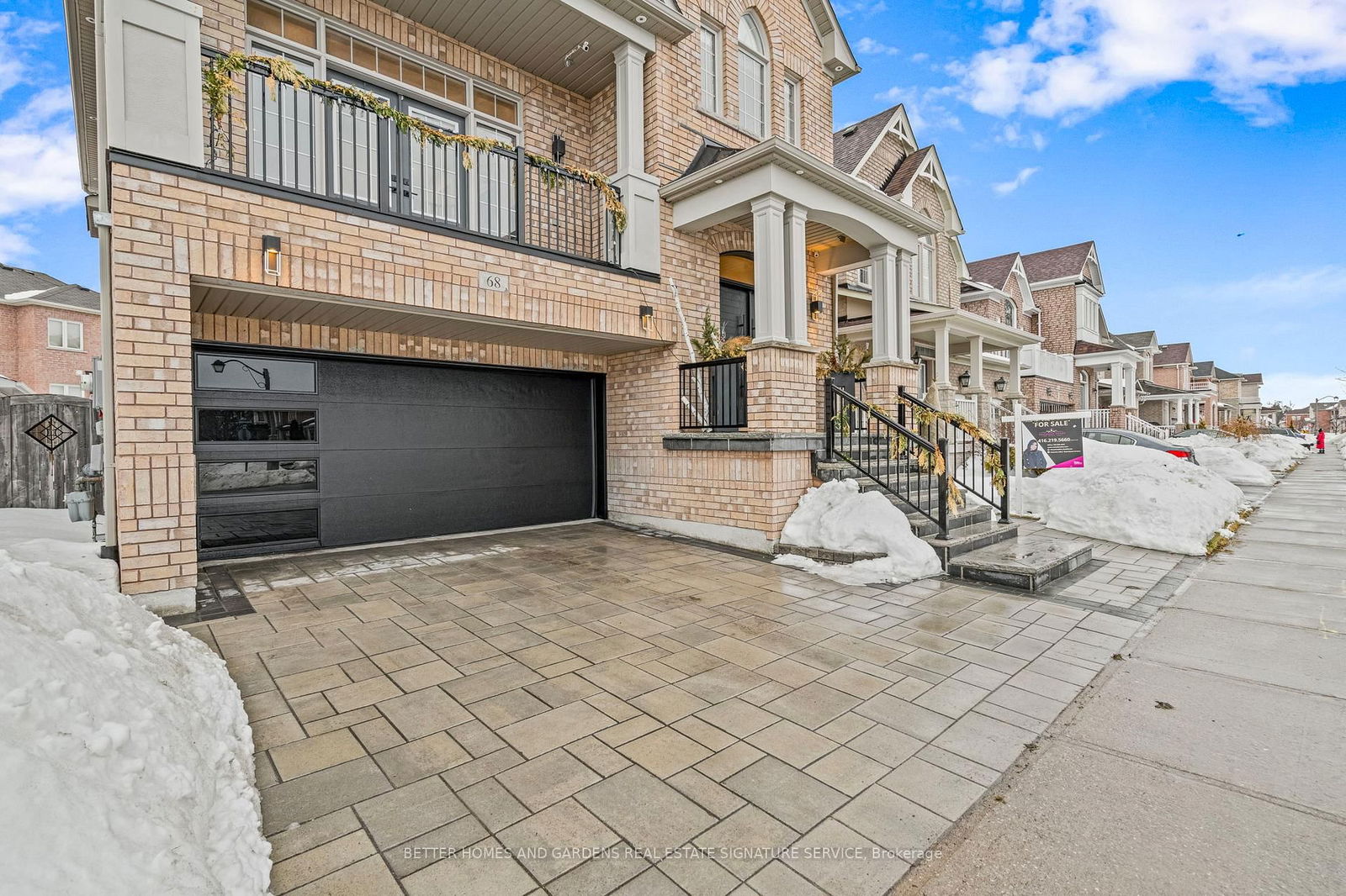 Detached House for sale at 68 Greendale Avenue, Whitchurch-Stouffville, Stouffville, L4A 0S2 - MLS: N11993359