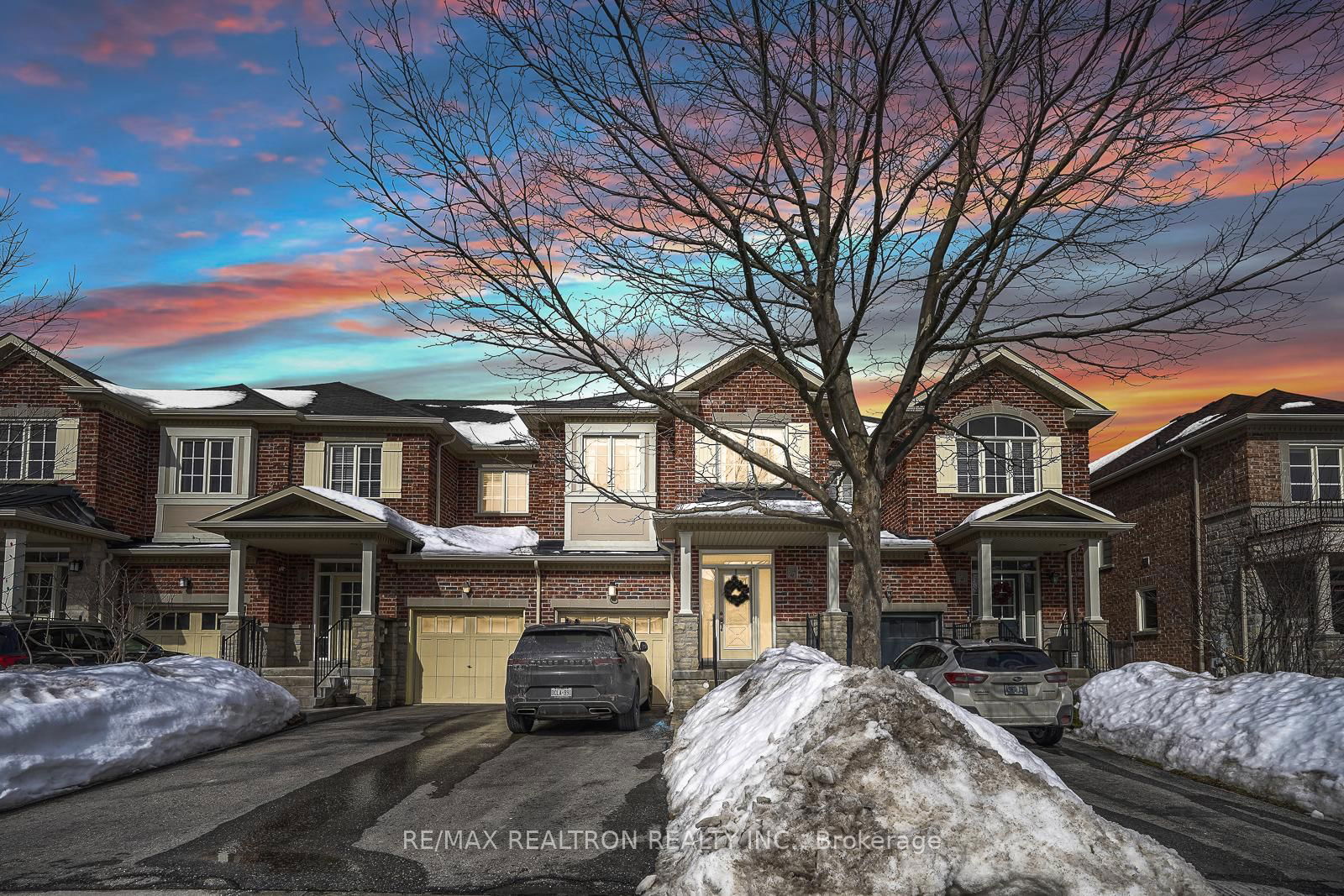 Townhouse for sale at 354 William Dunn Crescent, Newmarket, Summerhill Estates, L3X 3L3 - MLS: N11994183