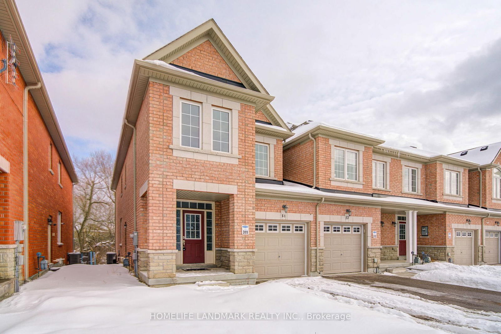 Townhouse for sale at 51 Collin Court, Richmond Hill, Jefferson, L4E 0X6 - MLS: N11994262