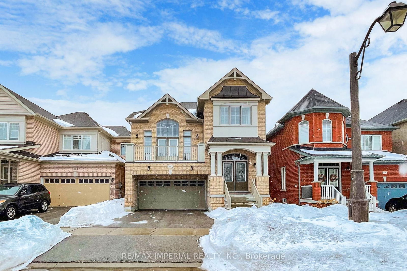 Detached House for sale at 18 Kellington Trail, Whitchurch-Stouffville, Stouffville, L4A 1X5 - MLS: N11995065