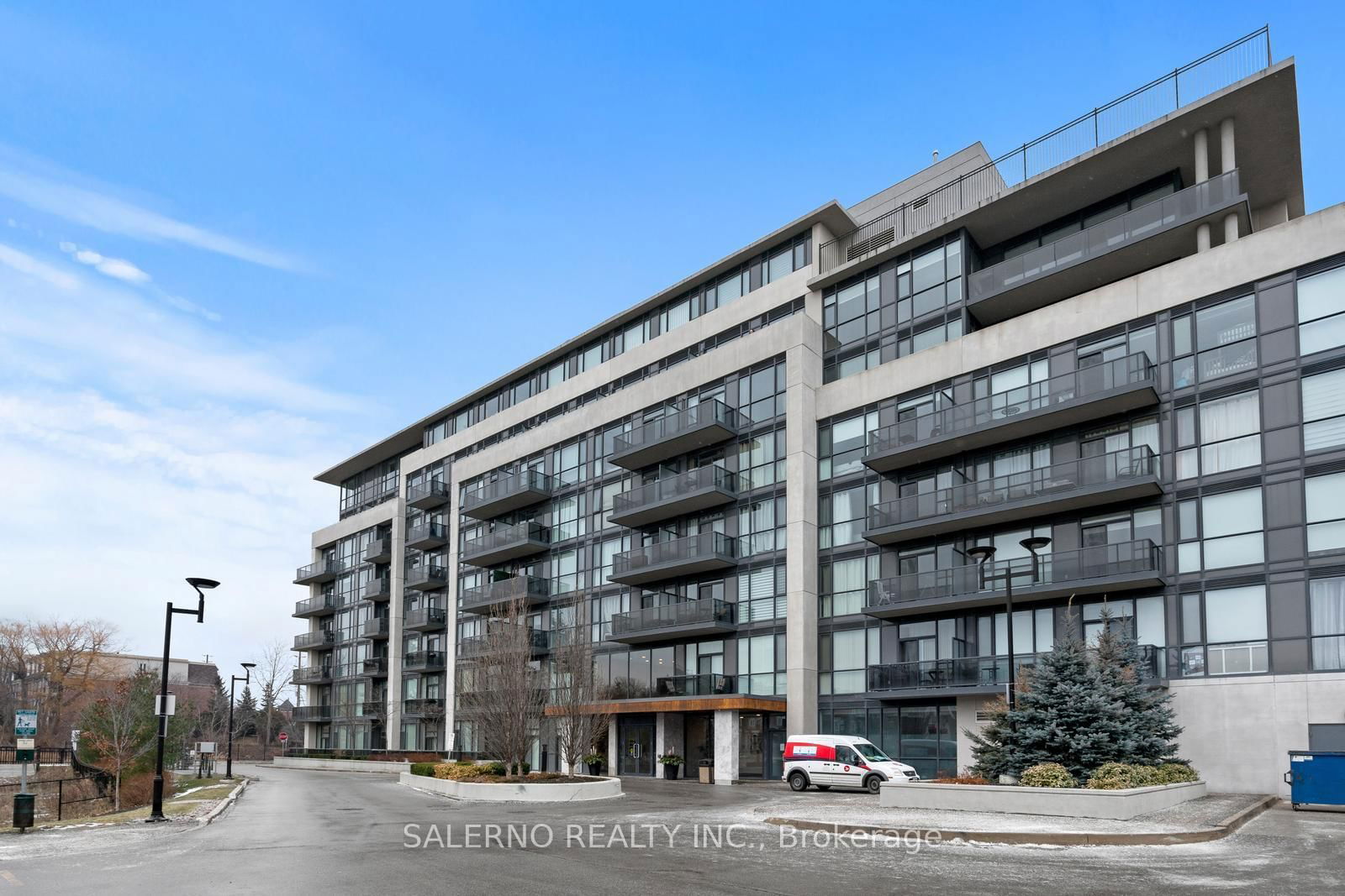 Condo for sale at 522-4700 Highway 7, Vaughan, East Woodbridge, L4L 0B4 - MLS: N11995301