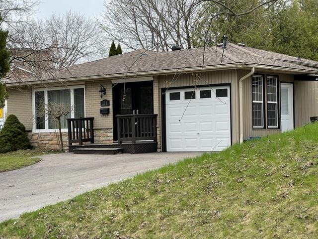 Detached House for lease at 101 Orchard Heights Boulevard, Aurora, Aurora Heights, L4G 2Z7 - MLS: N11995595