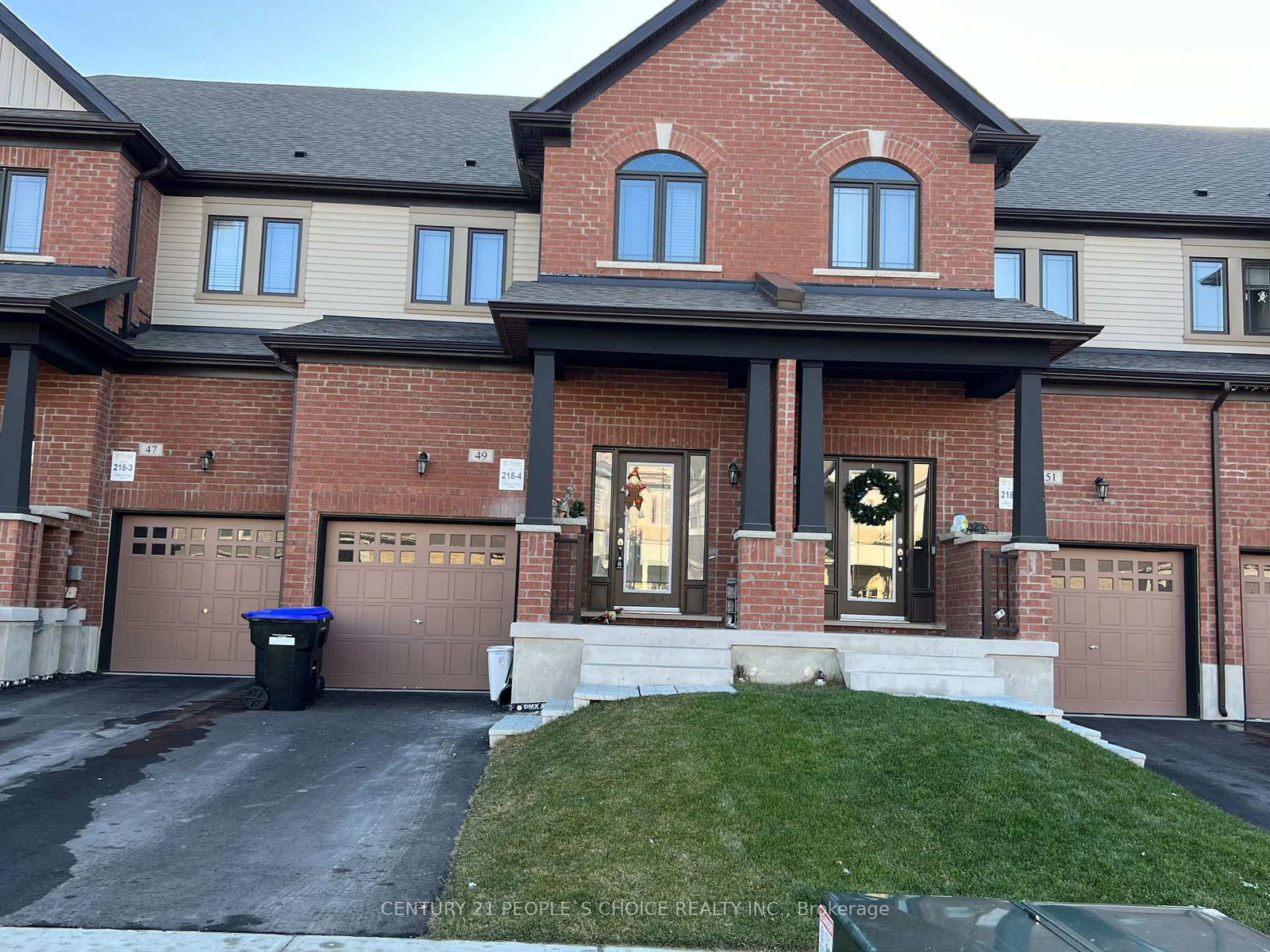 Townhouse leased at 49 Lorne Thomas Place, New Tecumseth, Alliston, L0L 1L0 - MLS: N11995796