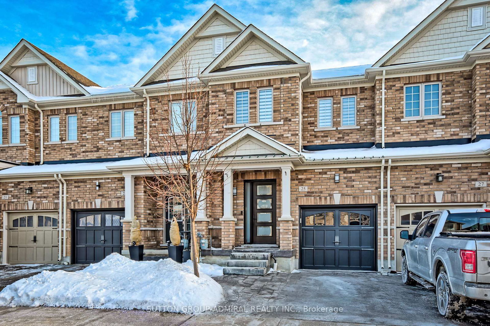 Townhouse for sale at 25 Clifford Crescent, New Tecumseth, Tottenham, L0G 1W0 - MLS: N11996521