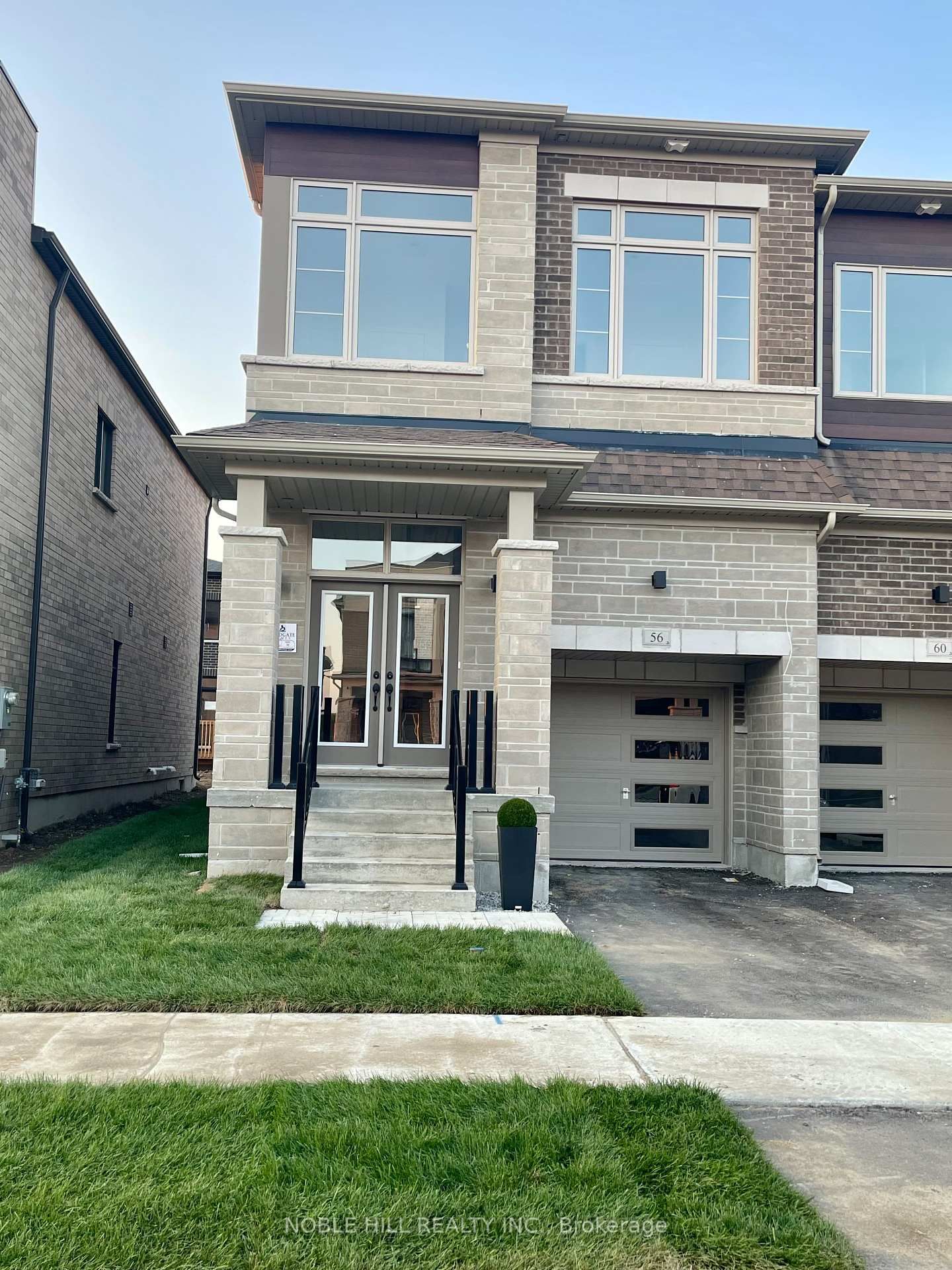 Townhouse for sale at 56 Singhampton Road, Vaughan, Kleinburg, L4L 1R2 - MLS: N11996998