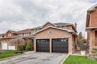 Detached House for lease at Bsmt-50 Castlehill Road, Vaughan, Maple, L6A 1N8 - MLS: N11997112