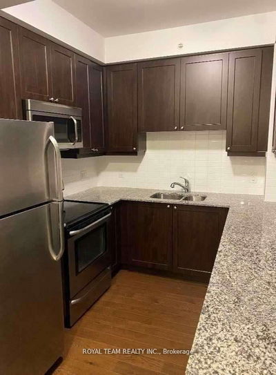 Unit 307 — 24 Woodstream Blvd, Vaughan - Vaughan Grove image-0-3