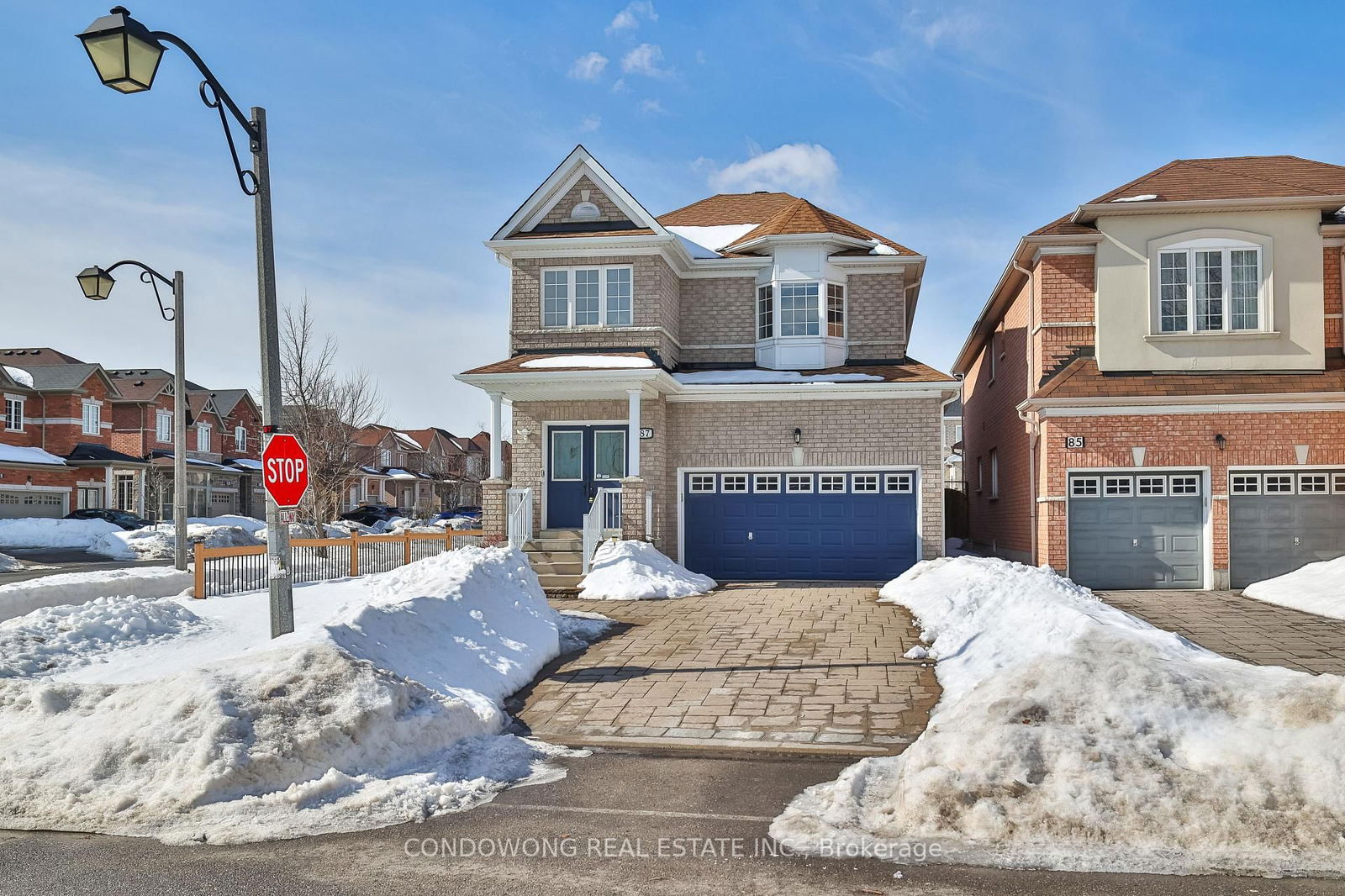 Detached House for sale at 87 Avoca Drive, Markham, Village Green-South Unionville, L3R 4R9 - MLS: N11998005