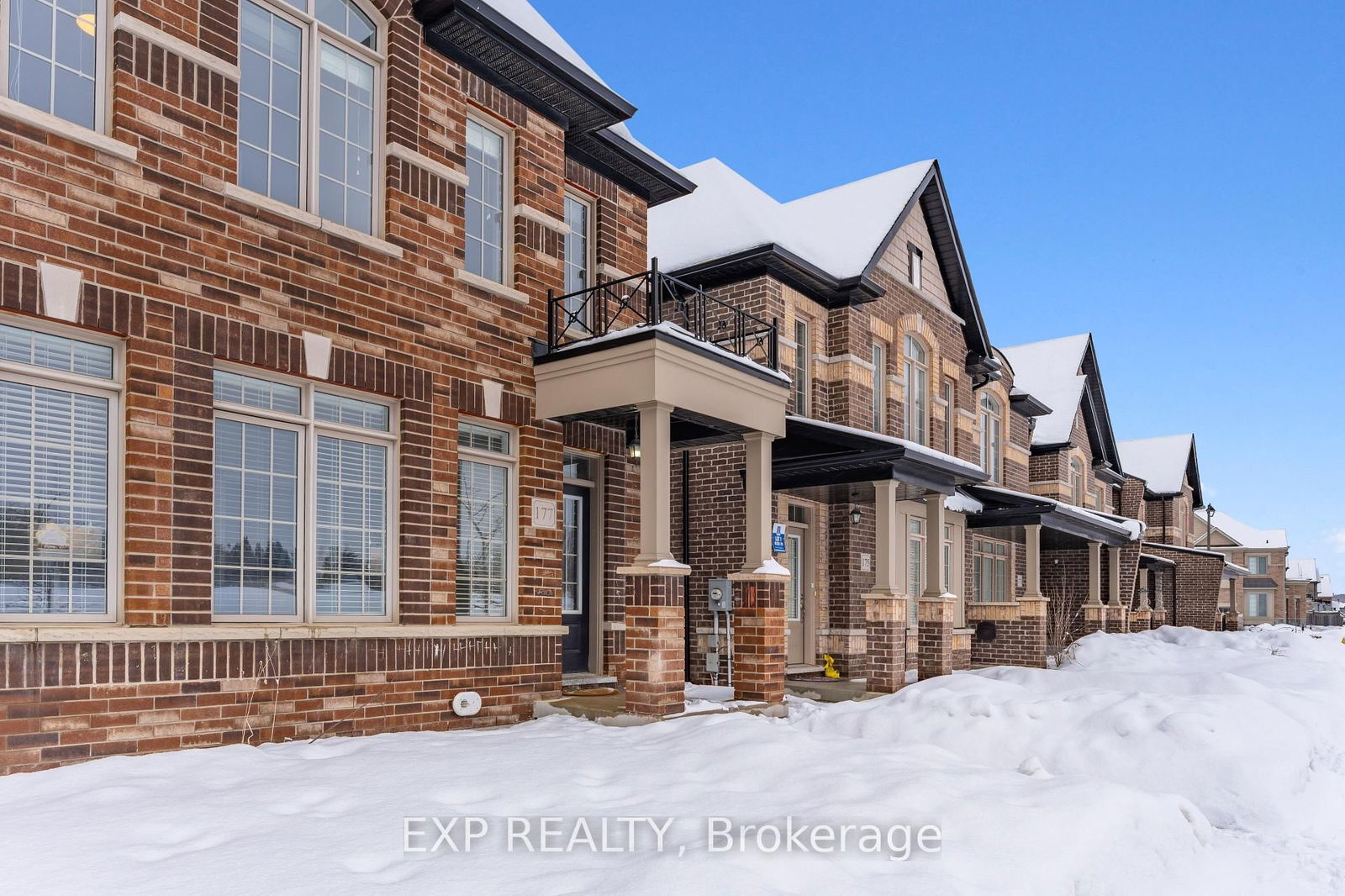 Townhouse for sale at 177 Beechborough Crescent, East Gwillimbury, Rural East Gwillimbury, L9N 0P1 - MLS: N11998399