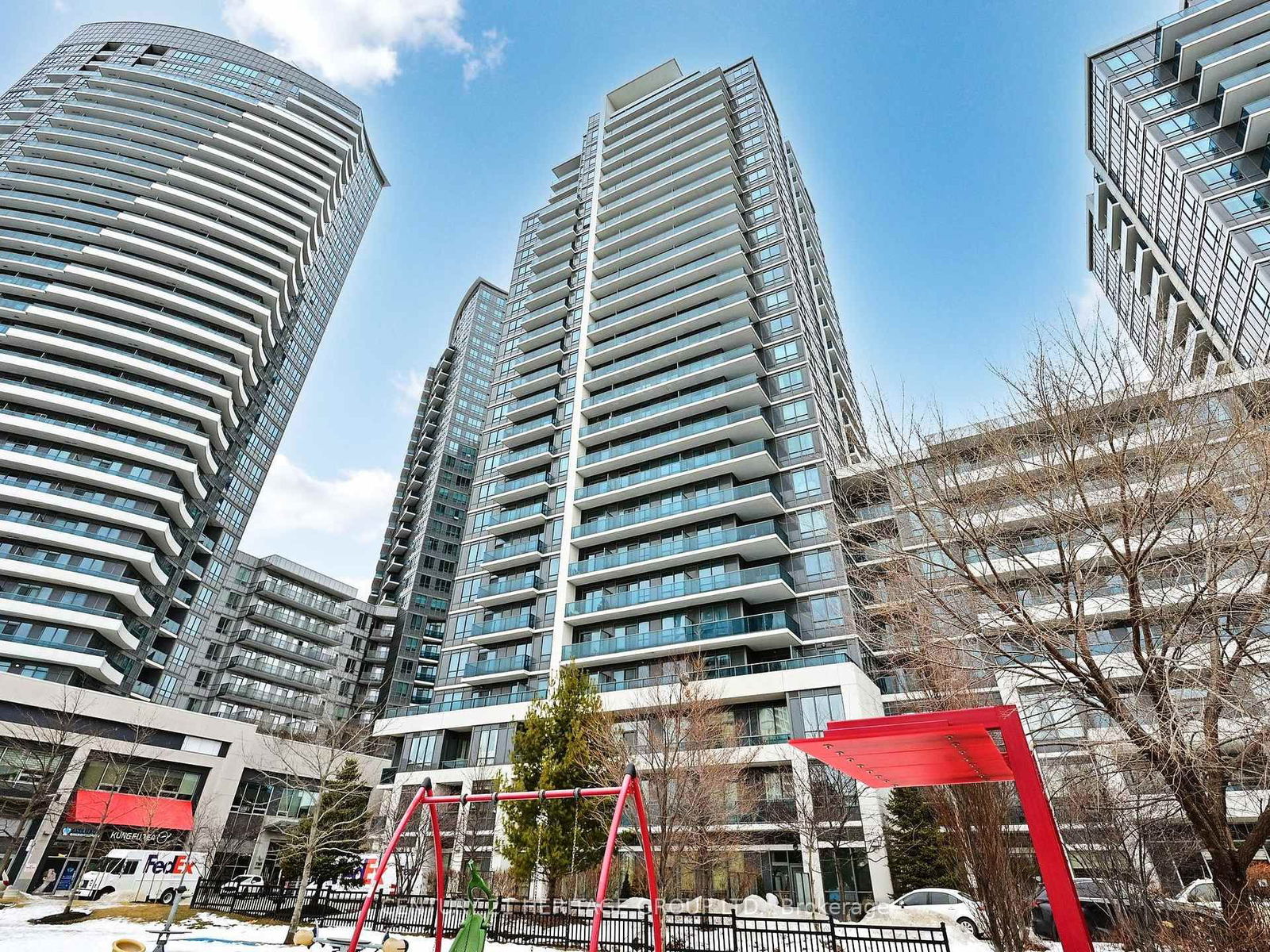 Condo for sale at PH105-7165 Yonge Street, Markham, Grandview, L3T 0C9 - MLS: N11998982