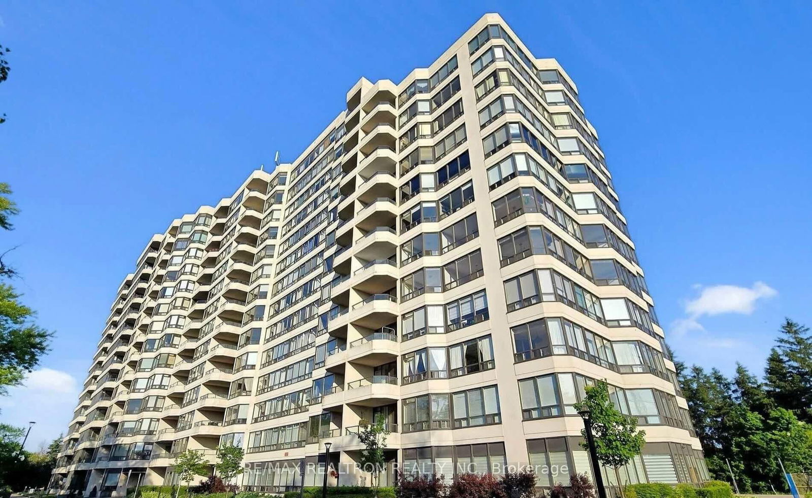 Condo leased at 210-8501 Bayview Avenue, Richmond Hill, Doncrest, L4B 3J7 - MLS: N12000235