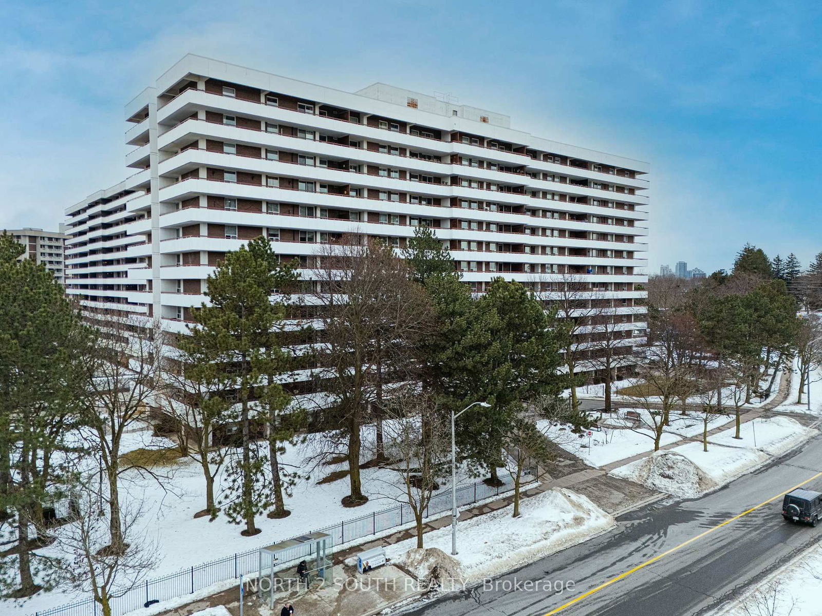 Condo for sale at 703-1 Royal Orchard Boulevard, Markham, Royal Orchard, L3T 3C2 - MLS: N12000479