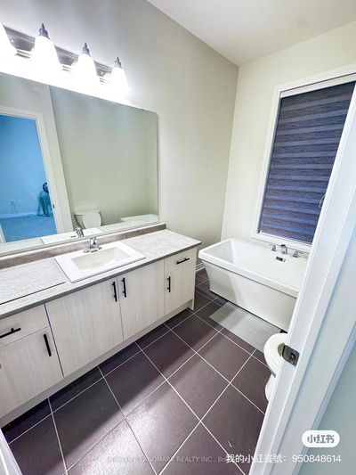 64 millman Lane, Richmond Hill - Rural Richmond Hill image-0-4