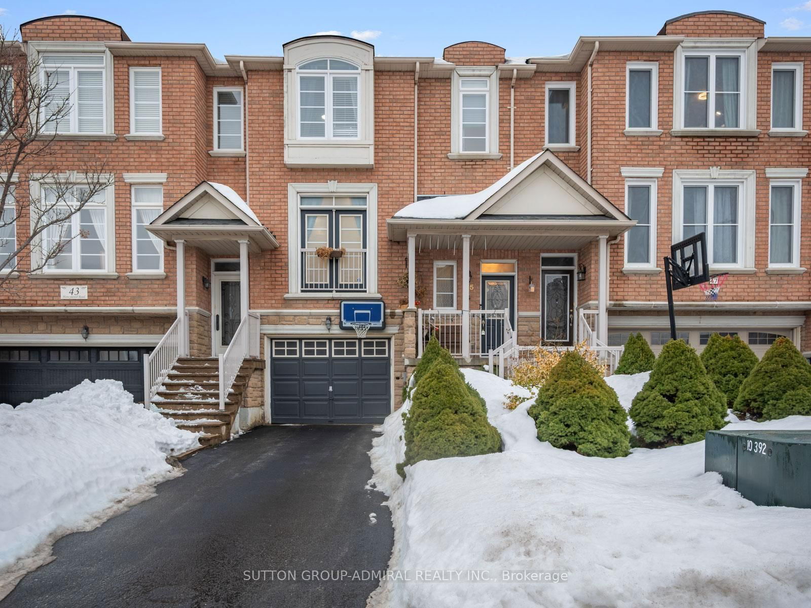 Townhouse for sale at 45 Honeywood Road, Vaughan, Patterson, L4J 9E6 - MLS: N12001378