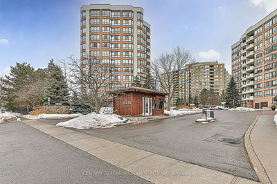 Condo for sale at 324-25 Austin Drive, Markham, Markville, L3R 8H4 - MLS: N12001645