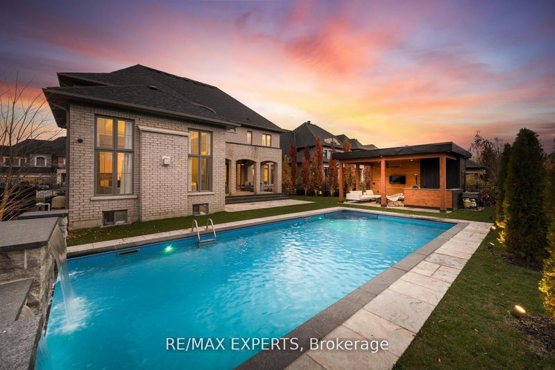 32 James Stokes Crt, King, L7B 1L6 | Image 2