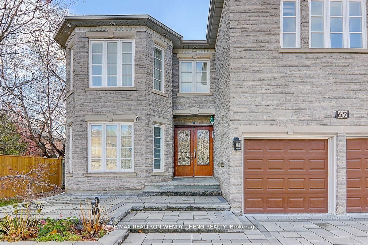 Detached House for sale at 62 Black Walnut Crescent, Richmond Hill, Langstaff, L4B 3S3 - MLS: N12001775