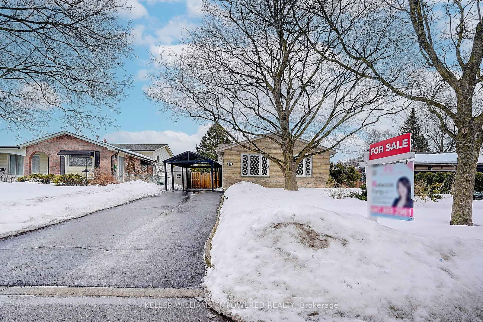 Building at 17 Sir Kay Drive, Markham, Markham Village