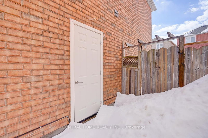 Bsmt - 47 Stella Dr, Markham, L3G 4G9 | Image 2