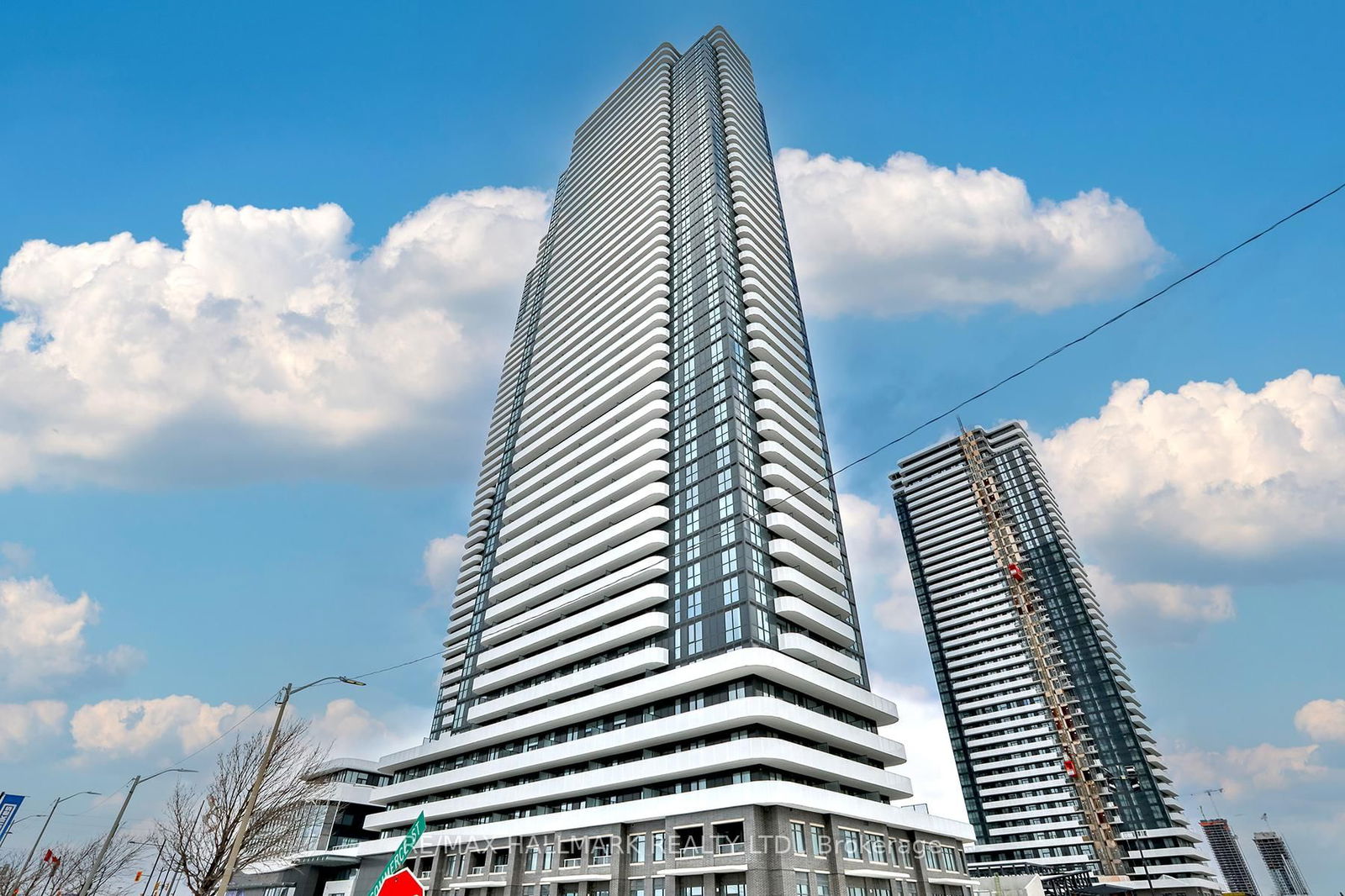 Condo for lease at 1702-195 Commerce Street, Vaughan, Vaughan Corporate Centre, L4K 0P9 - MLS: N12002391