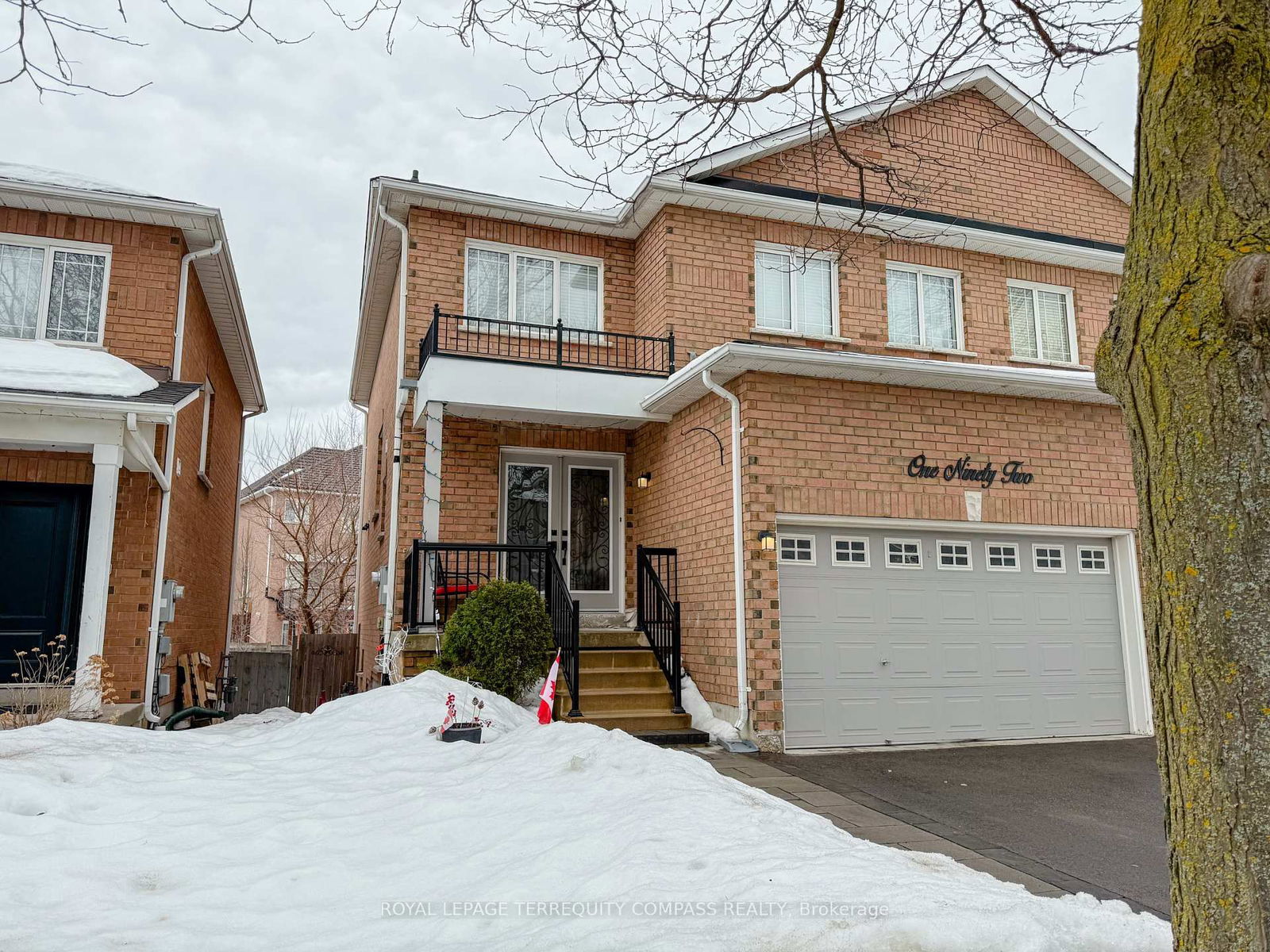 Semi-Detached House for sale at 192 Solway Avenue, Vaughan, Maple, L6A 3C3 - MLS: N12002633