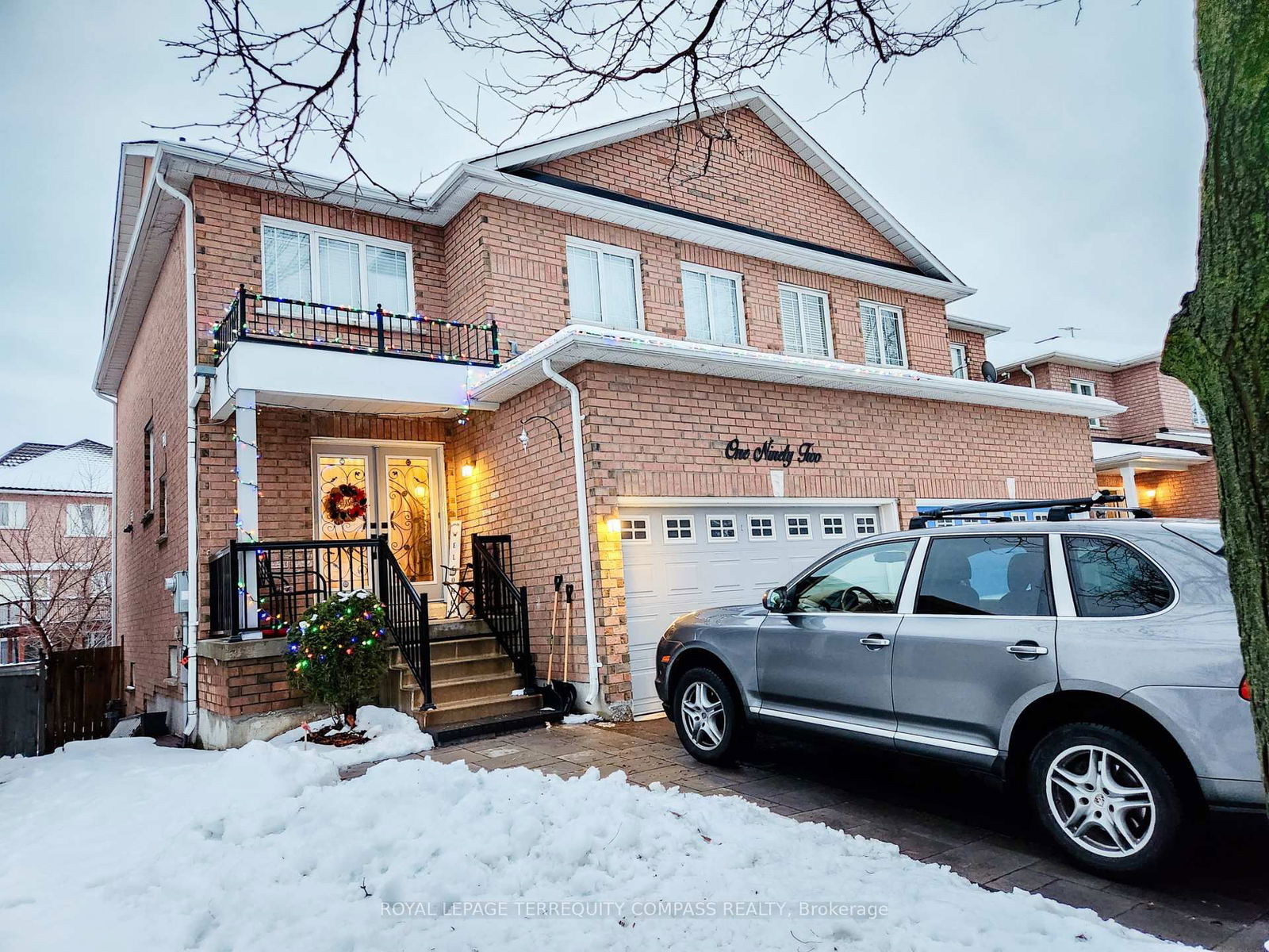 Semi-Detached House for sale at 192 Solway Avenue, Vaughan, Maple, L6A 3C3 - MLS: N12002633