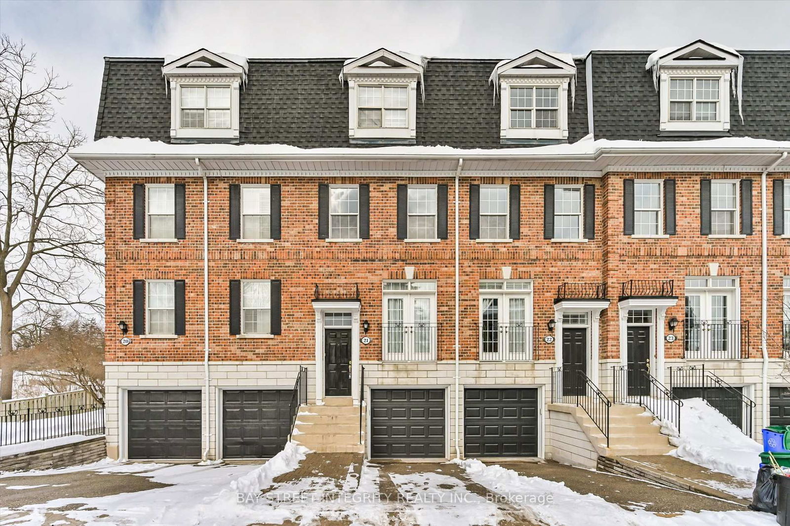 Townhouse for sale at 21-6 Leonard Street, Richmond Hill, Westbrook, L4C 0L6 - MLS: N12002662