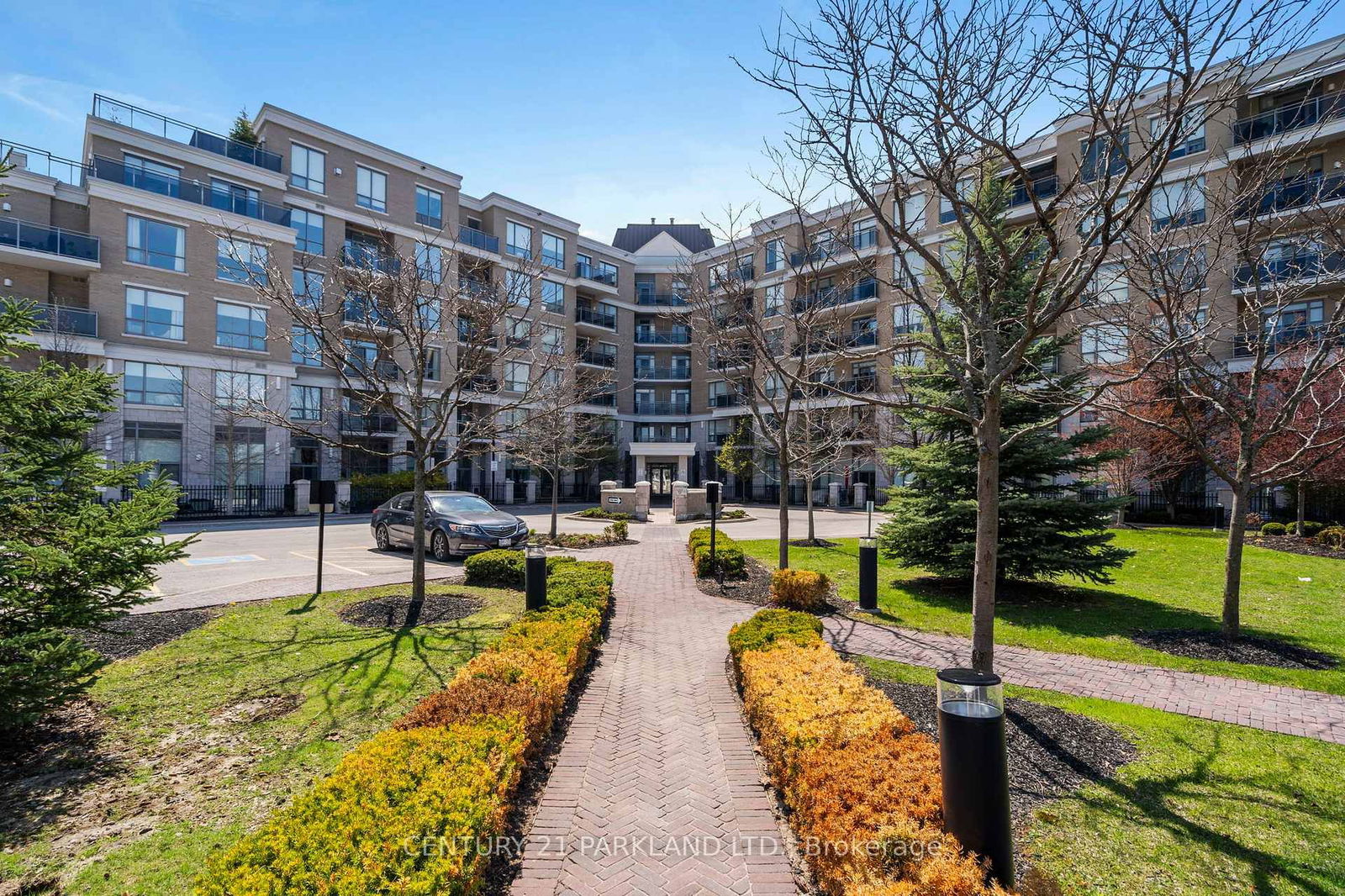 Condo for sale at 326-111 Civic Square Gate, Aurora, Bayview Wellington, L4G 0S6 - MLS: N12002725