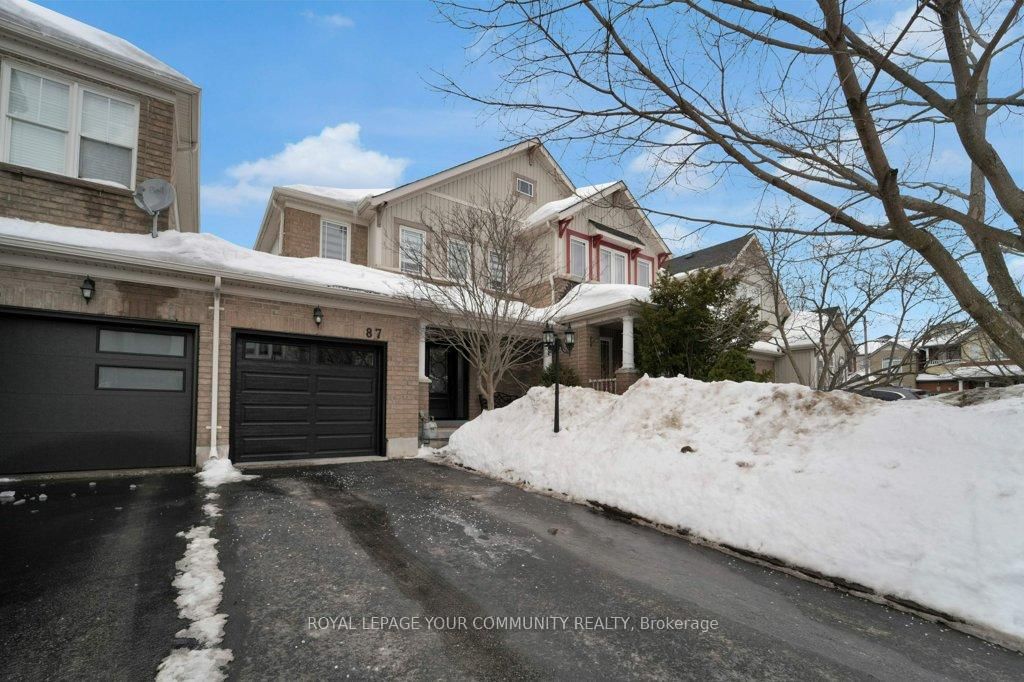 Townhouse for sale at 87 Cozens Drive, Richmond Hill, Oak Ridges, L4E 4W5 - MLS: N12002894