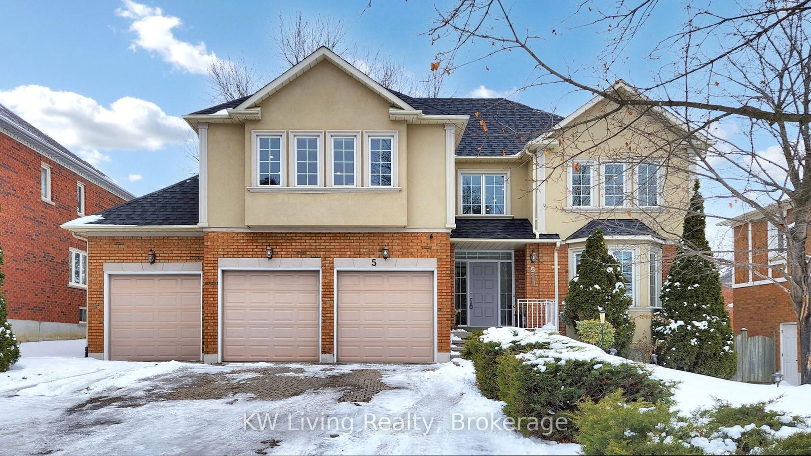 Detached House for sale at 5 Chadwick Crescent, Richmond Hill, Bayview Hill, L4B 2W6 - MLS: N12003331