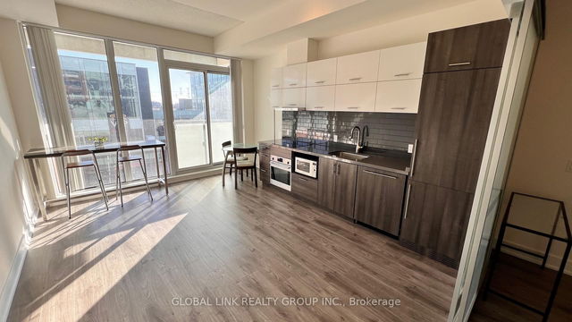 303 - 180 enterprise Boulevard