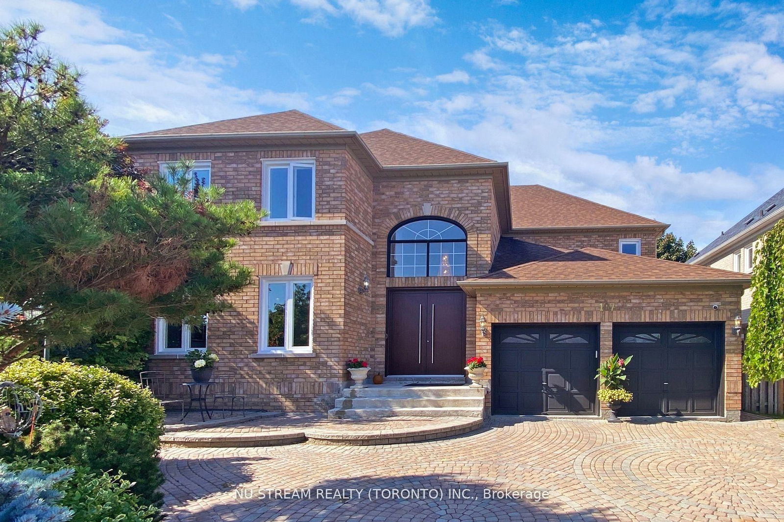 Detached House for sale at 107 Golden Tulip Crescent, Markham, Cachet, L6C 1W4 - MLS: N12003492