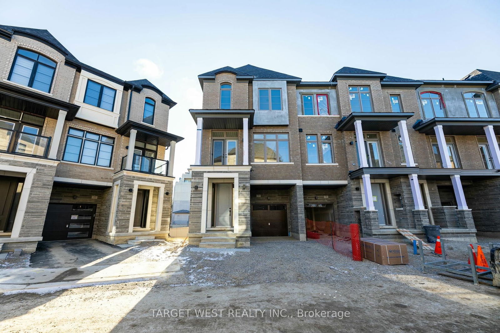 Townhouse for sale at 23 Archamault Way, Vaughan, Vellore Village, L4H 5G4 - MLS: N12003610