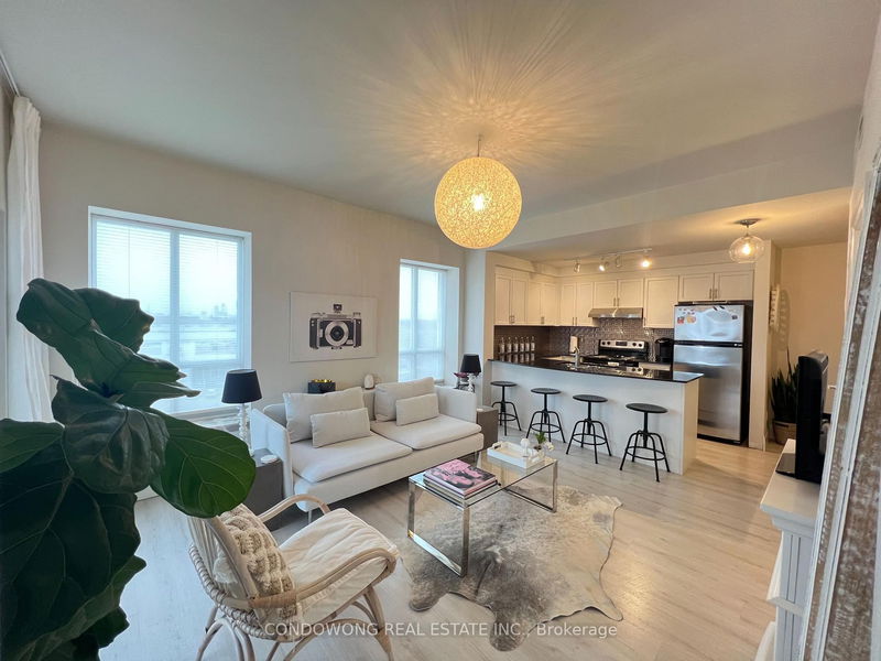 home for lease on 621-8 Maison Parc Court